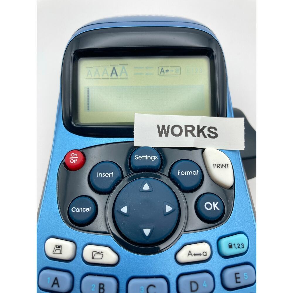 DYMO Letratag Hand-held Label Maker - Picture 2 of 9